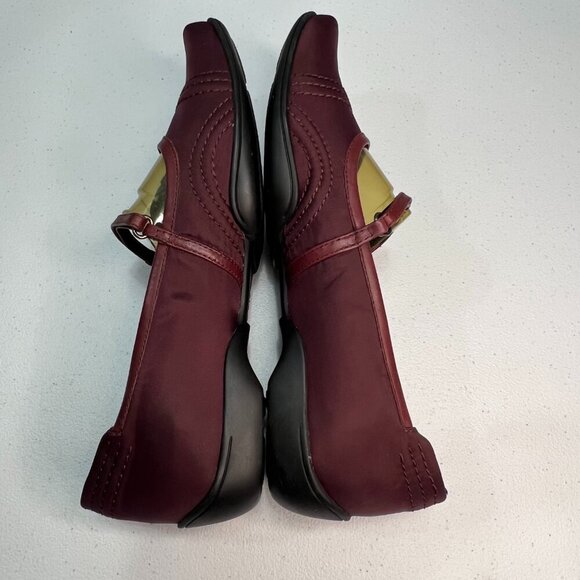Nine West Rozene Wine Mary Jane Style Flats Size 7.5 M Slip On Drivers Classic - Picture 7 of 10